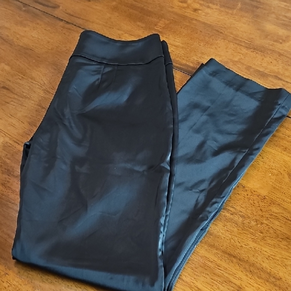 White House Black Market Black Straight Leg Black Satin Pants Size 2R